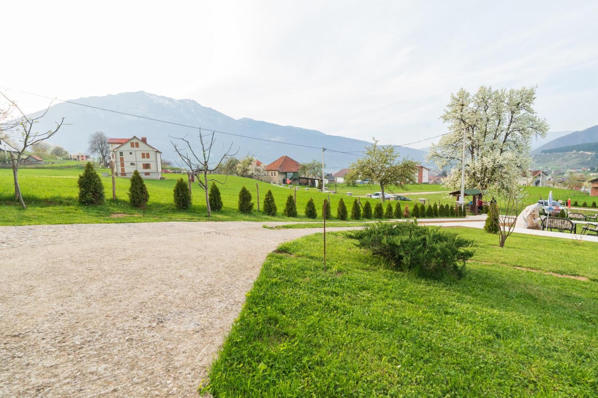 Salerno Camp Villa Plav Kültér fotó
